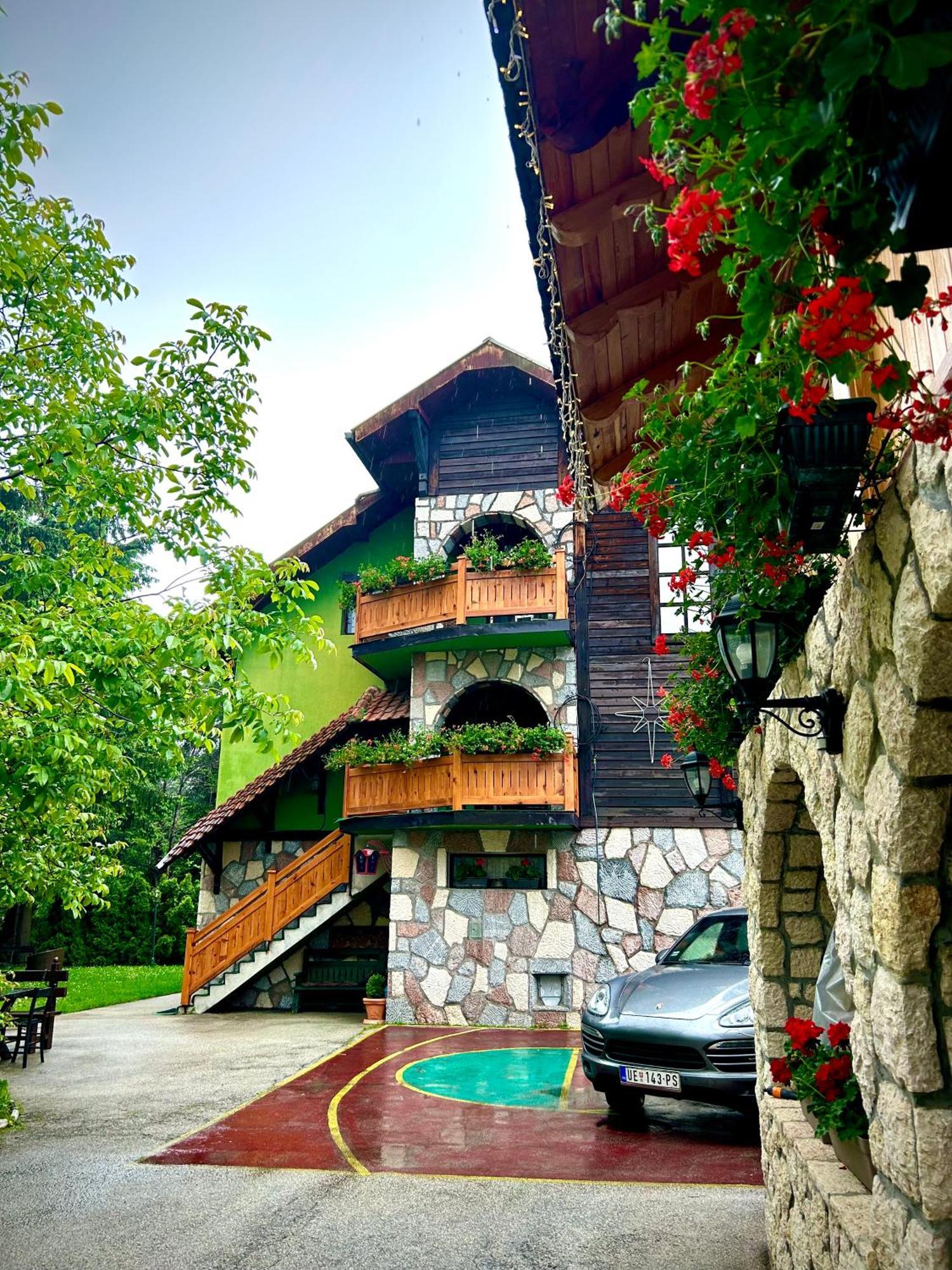 Villa Miris Dunja Zlatibor Ngoại thất bức ảnh
